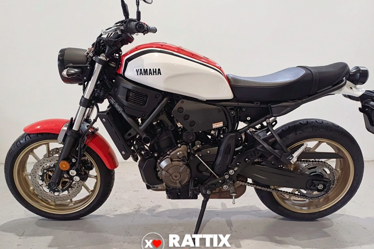 YAMAHA XSR 700 Abs